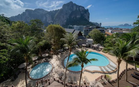 Poussez les portes du Holiday Inn Resort Krabi Ao Nang Beach 4*