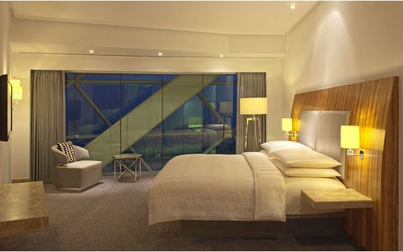Poussez les portes de l'hôtel Andaz Capital Gate 5* a concept by Hyatt à Abu Dhabi