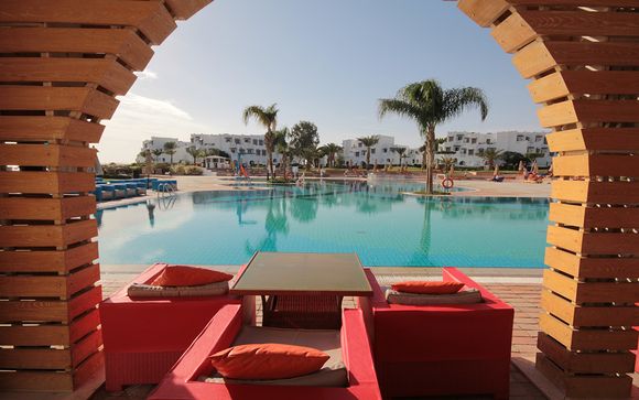 Votre extension à l'hôtel Mercure Hurghada 4*  à Hurghada (ou similaire)