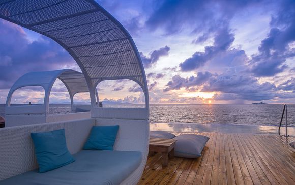 Coco de Mer Hotel and Black Parrot Suites 4*