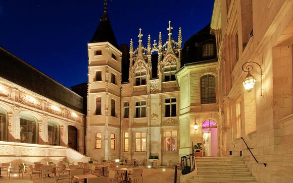 Hôtel & Spa de Bourgtheroulde 5*