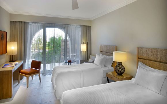 Poussez les portes de l'hôtel The Westin Resort Costa Navarino 5*