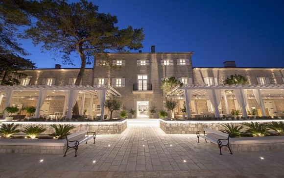 Collection Luxe : Domaine historique surplombant la baie de Kotor