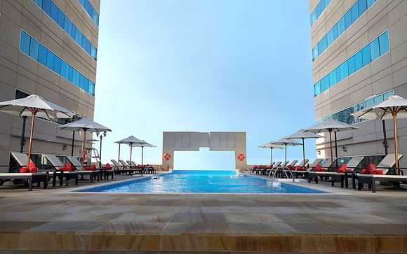 Hôtel Media Rotana Dubai 5* avec excursions incluses