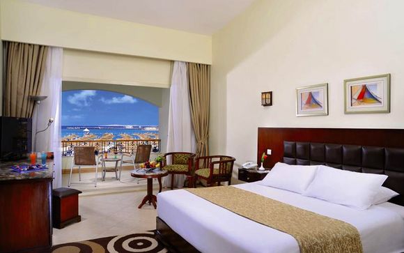 Poussez les portes de l'hôtel Dana Beach Resort 5*