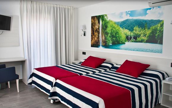Poussez les portes de l'hôtel Europa Splash 4* à Malgrat de Mar