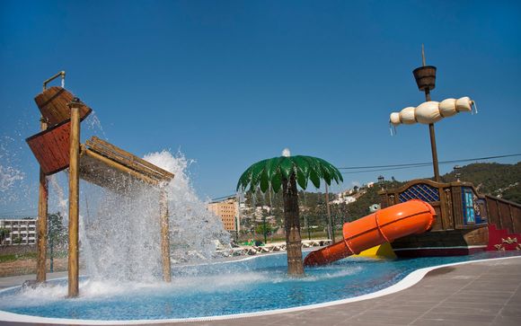 Poussez les portes de l'hôtel Europa Splash 4* à Malgrat de Mar