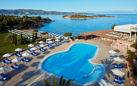 Poussez les portes du AKS Hinitsa Bay 4*