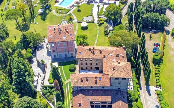 Relais & Spa Castello di Casiglio 4*