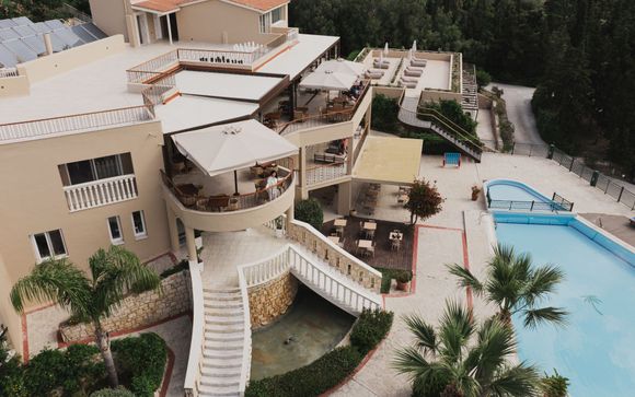 Gerakas Belvedere Luxury Suites 4*
