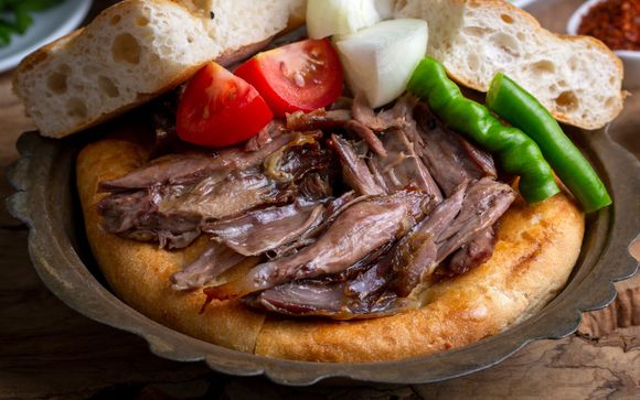 Un pasto al Deraliye Restaurant (Menù 1) per soggiorni a partire da 5 notti