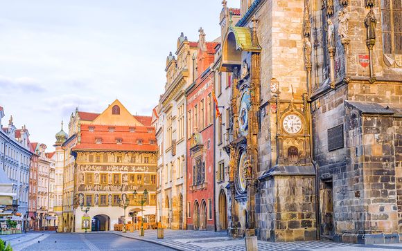 1 ora di tour privato per soggiorni a partire da 2 notti alla scoperta della città di Praga