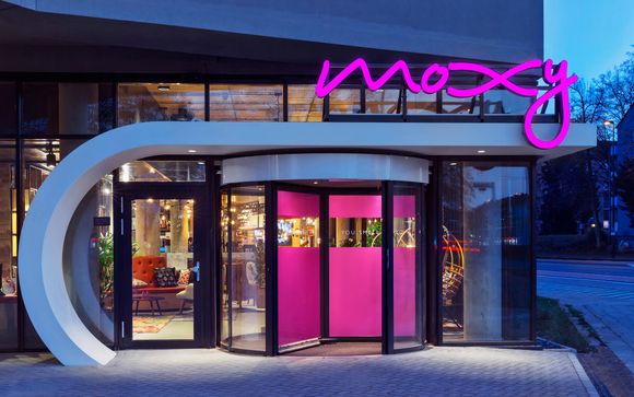 Moxy Athens City 4*