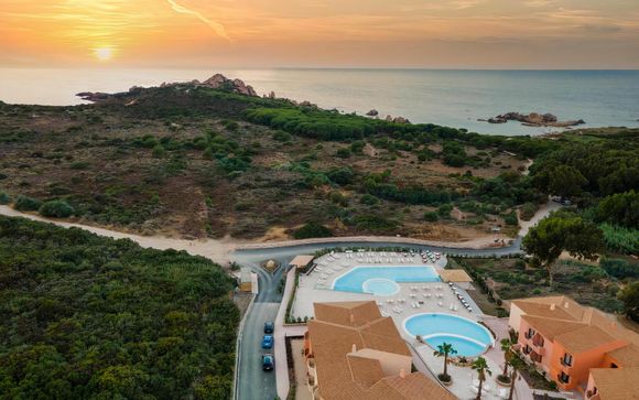 Red Sun Village 4*