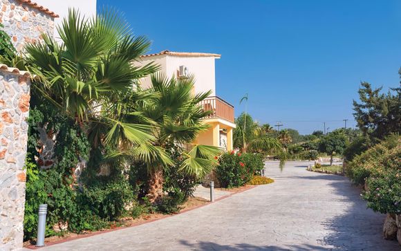 Achilleas Beach Hotel 4*