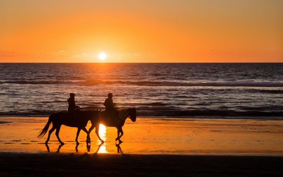 A cavallo sulla spiaggia