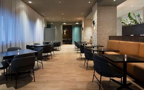  Hyatt Regency Milwaukee 4*