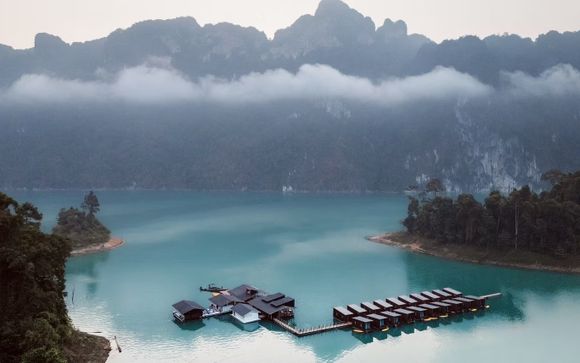 360 Issara Floating Resort