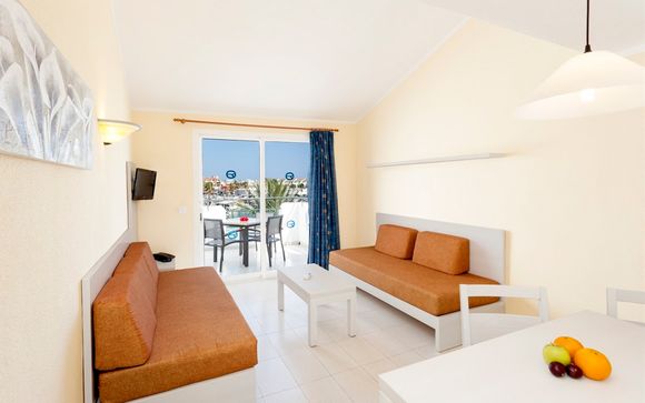 Apartamentos Roc Lago Park