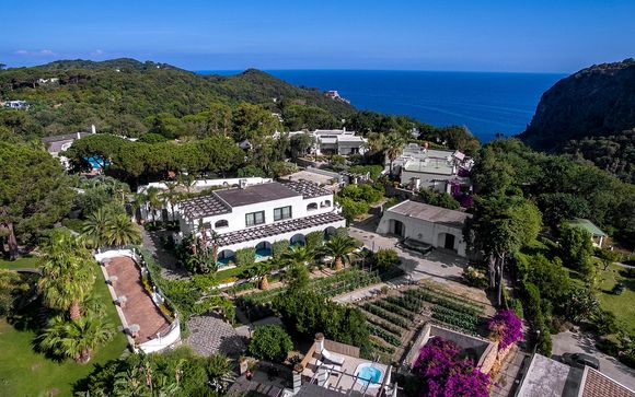 Garden & Villas Resort 4*S