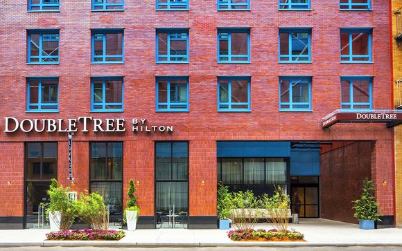 DoubleTree by Hilton Times Square West 4*