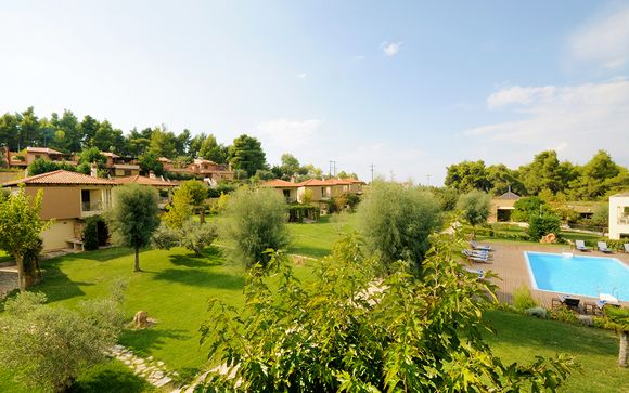 Polyastron Place Hotel 4*