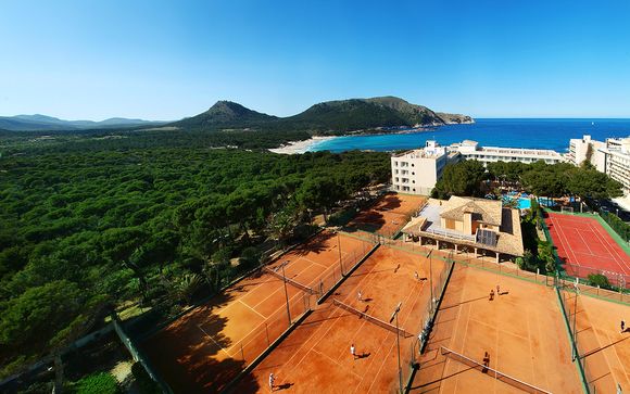 Hotel & Spa S'Entrador Playa 4*