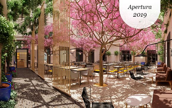 Nuovissimo 4* nella piazza principale di Madrid