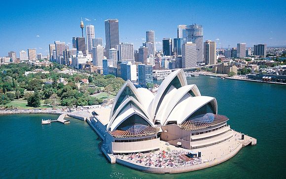 Combinato Melbourne, Ayers Rock, Sydney