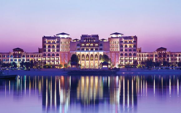 Shangri-La Hotel, Qaryat Al Beri 5*