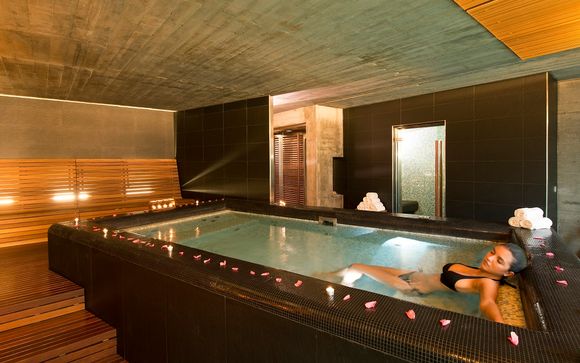 Duparc Contemporary Suites 4*