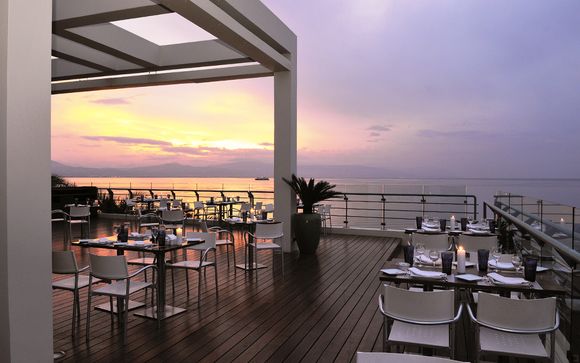 Club Hotel Casino Loutraki 5*