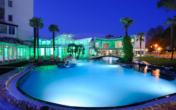 Panoramic Hotel Plaza 4*