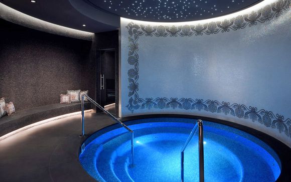 Palazzo Versace Dubai 5*