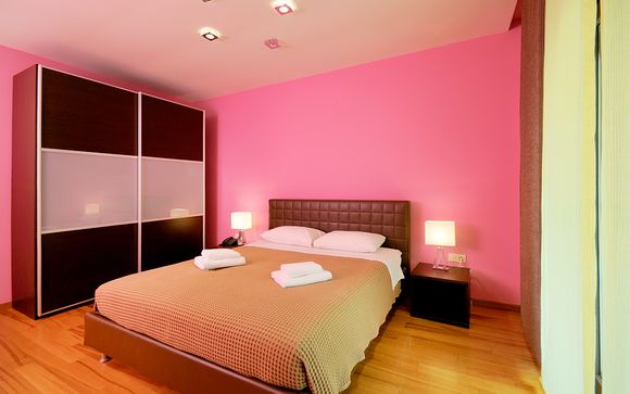 Polyastron Place Hotel 4*