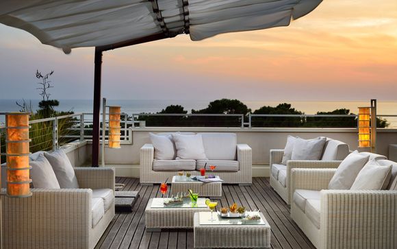 Prestigioso hotel di lusso sul lungomare della Versilia