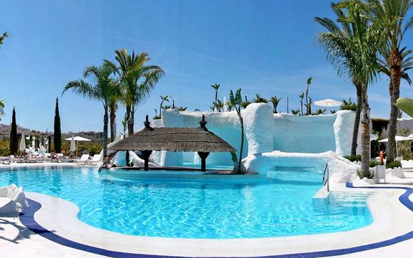 Hotel Suites Albayzin del Mar 4*