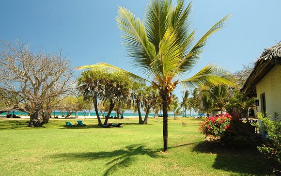 Jacaranda Indian Ocean Beach 4*