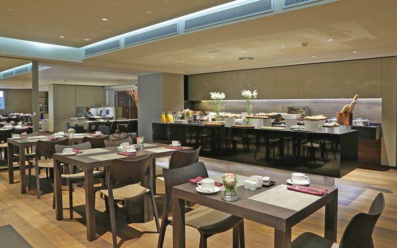 Crowne Plaza Barcelona - Fira Center 4*S