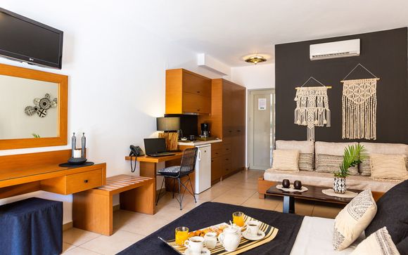 Nostos Beach Boutique Hotel 4*