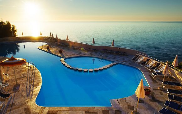 Castelsardo Resort Village 4*