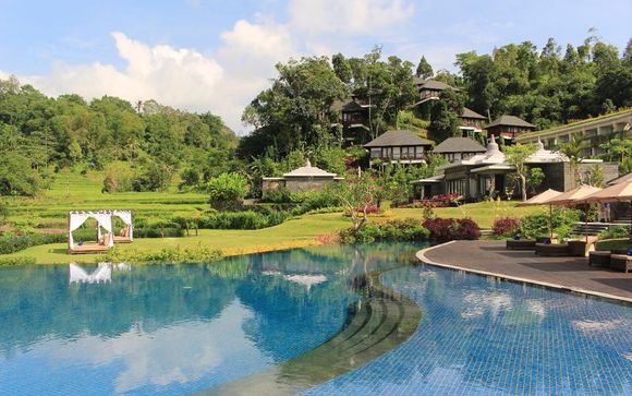 Bedugul - Royal Tulip Saranam Resort & Spa 5*