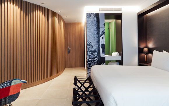 Hotel Vila Arenys 4* 