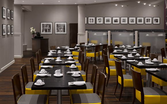 L'Hotel Radisson Blu Edinburgh 4*