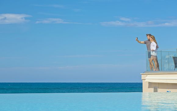 Moderno 5* fronte mare con spa