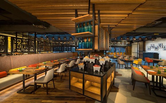 Hyatt Regency Creek Heights 5*