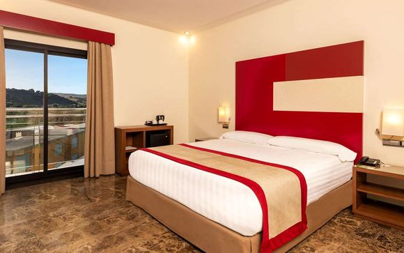 Hotel Fuerte Estepona 4*
