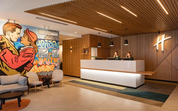 Holiday Inn Whitechapel 4*