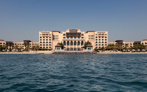 Shangri La Hotel Qaryat Al Beri Abu Dhabi 5*