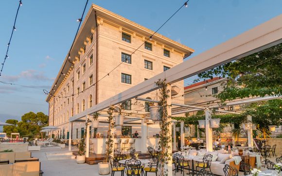 Brown Beach House Hotel & Spa 4*